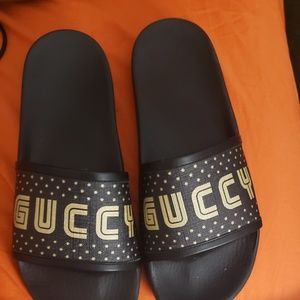 Guuci Sega slides